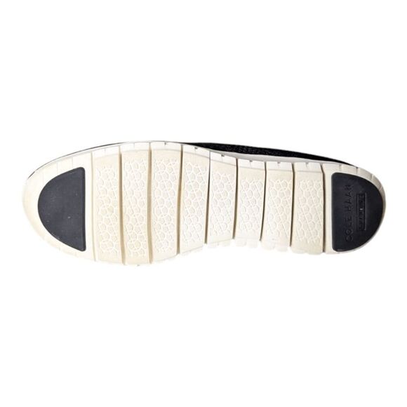 COLE HAAN Zerogrand Wingtip Oxford In Black Size 8B - Picture 6 of 7